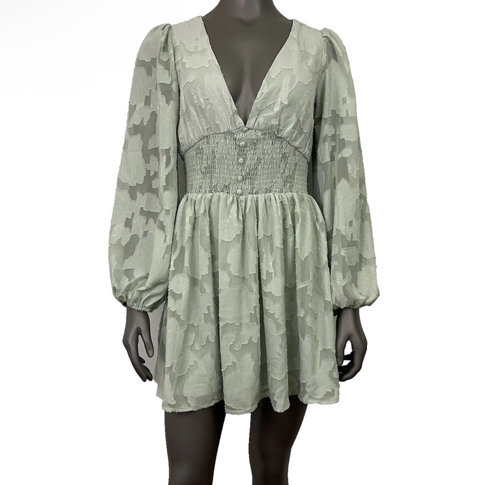 Lulu's Green Plunge Neck Bishop Sleeve Sundress